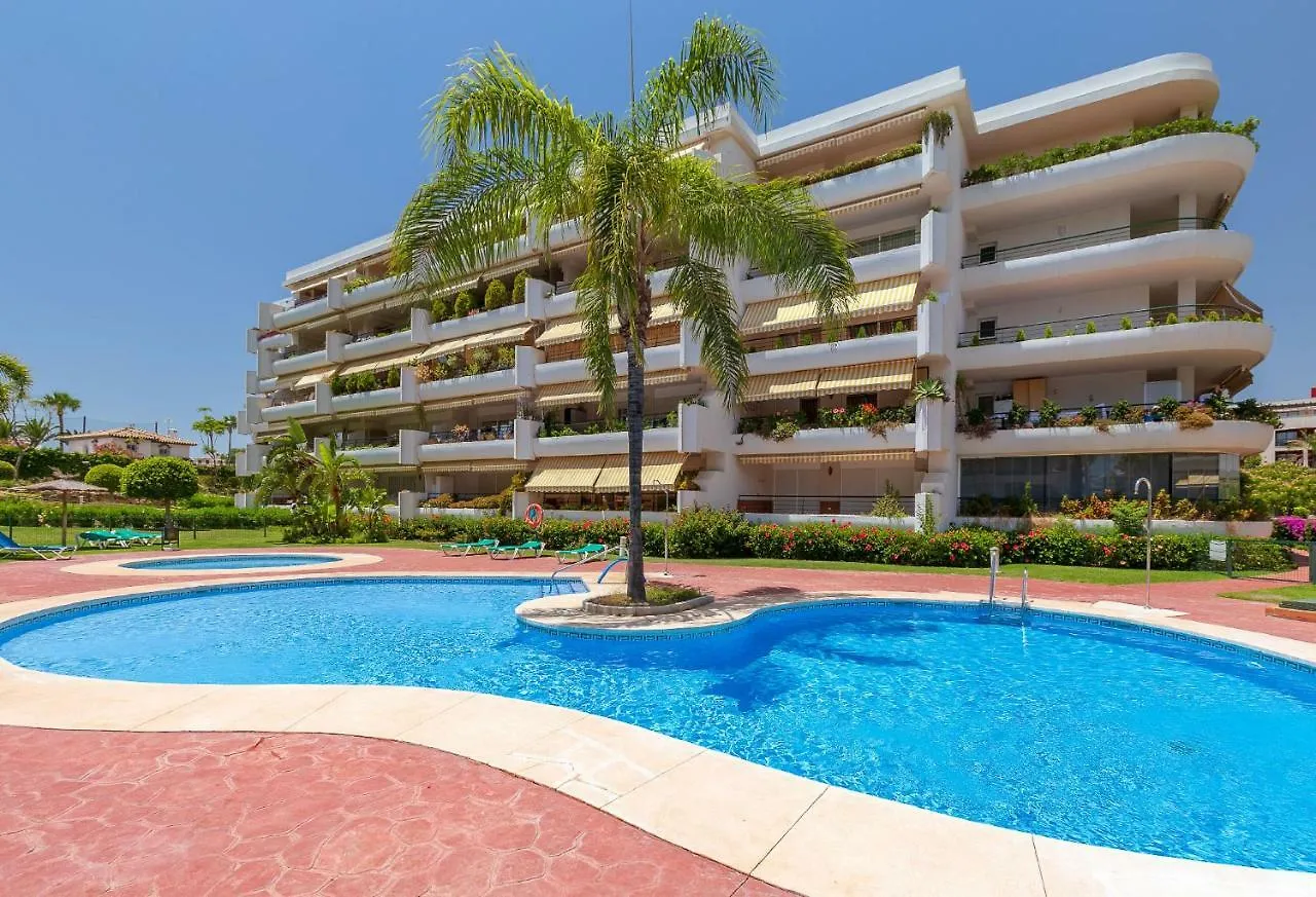 Fantastic Apartment Next To Guadalmina Golf Course In Marbella